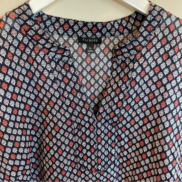 Talbots Womens Black Red 100% Cotton Semi sheer 3/4 Sleeve Blouse Size Xl V Neck - Picture 2 of 6